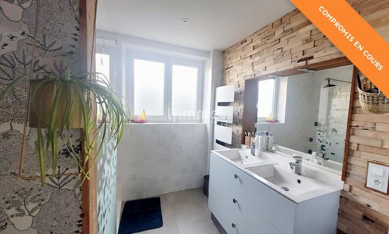 Maison - 192 m² - 6 pièces