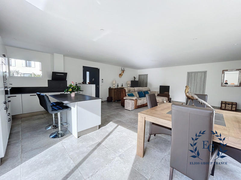 Villa - 118 m² - 4 pièces