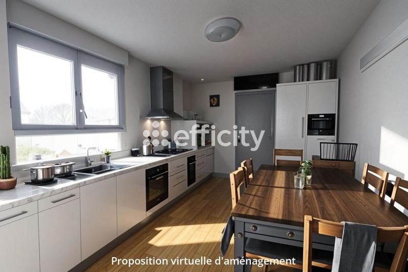 Maison - 85 m² - 6 pièces