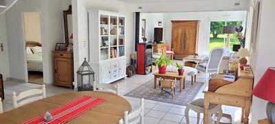 Maison - 150 m² - 8 pièces