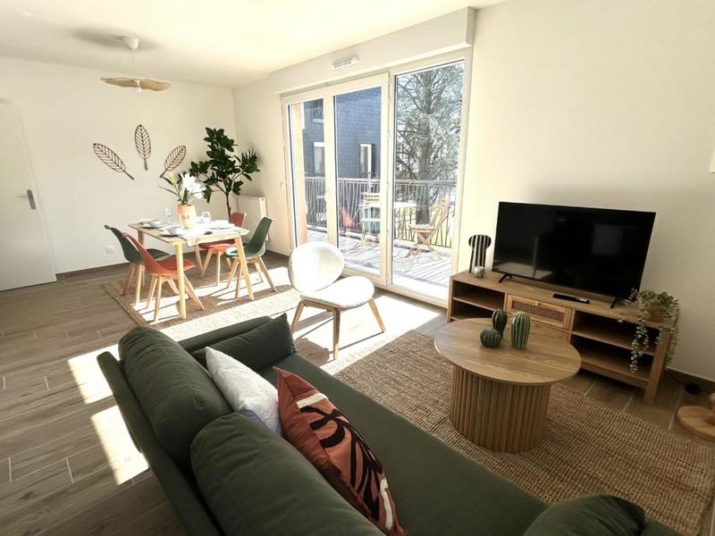 Chambre - 9 m² - 1 pièce