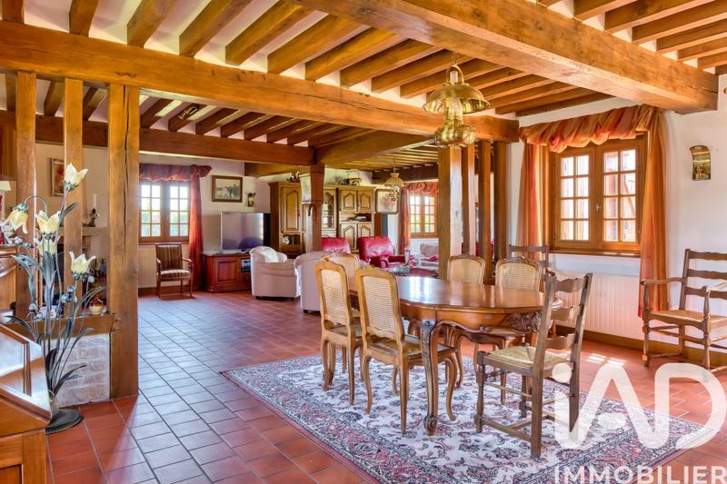 Maison - 280 m² - 7 pièces