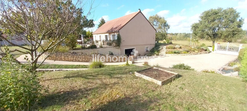 Maison - 158 m² - 7 pièces