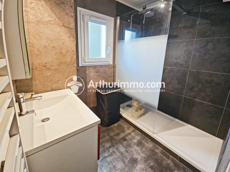 Maison - 108 m² - 6 pièces