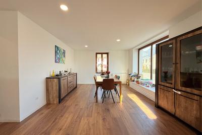 Maison traditionnelle - 180 m² - 7 pièces