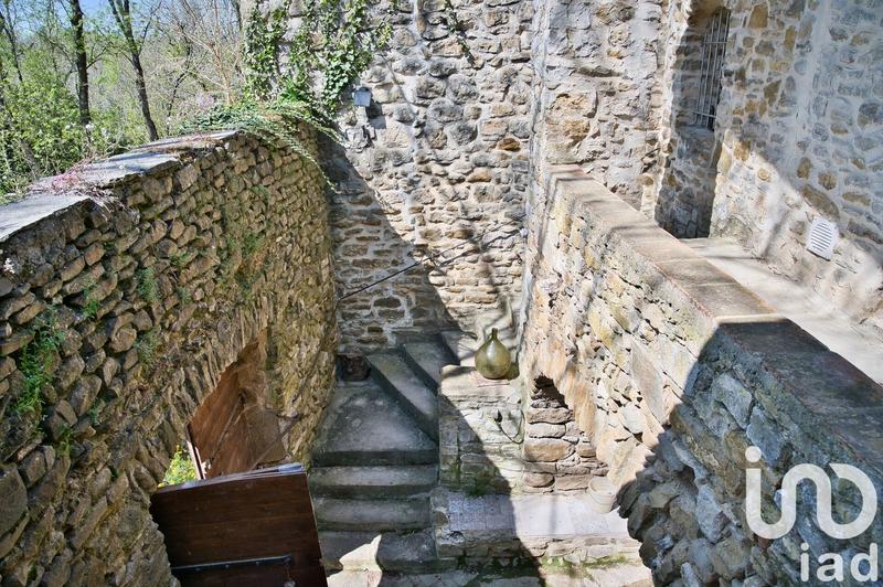 Maison - 243 m² - 9 pièces