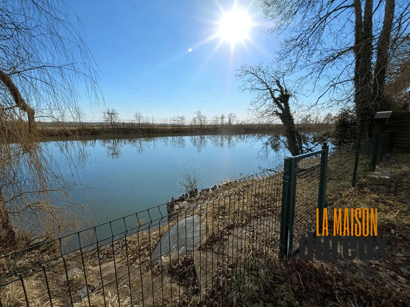 Maison - 101 m² - 5 pièces