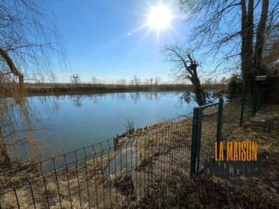 Maison - 101 m² - 5 pièces