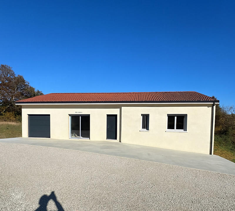 Maison - 99 m² - 4 pièces