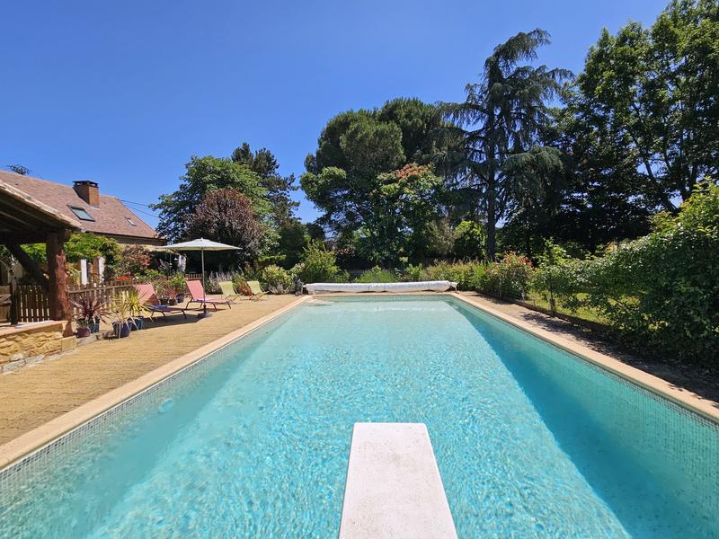 Maison ancienne - 250 m² - 10 pièces