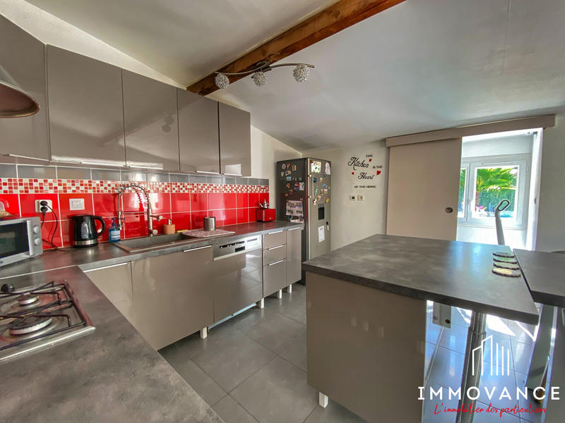 Maison - 84 m² - 4 pièces