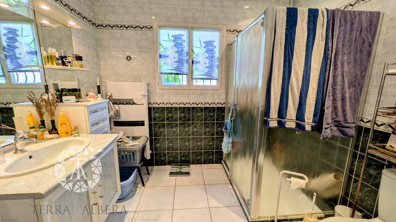 Villa - 158 m² - 5 pièces