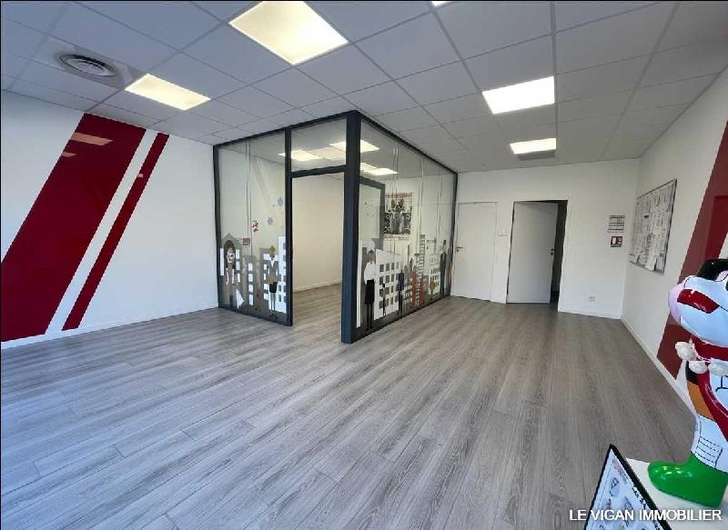 Local commercial - 52 m² - 1 pièce