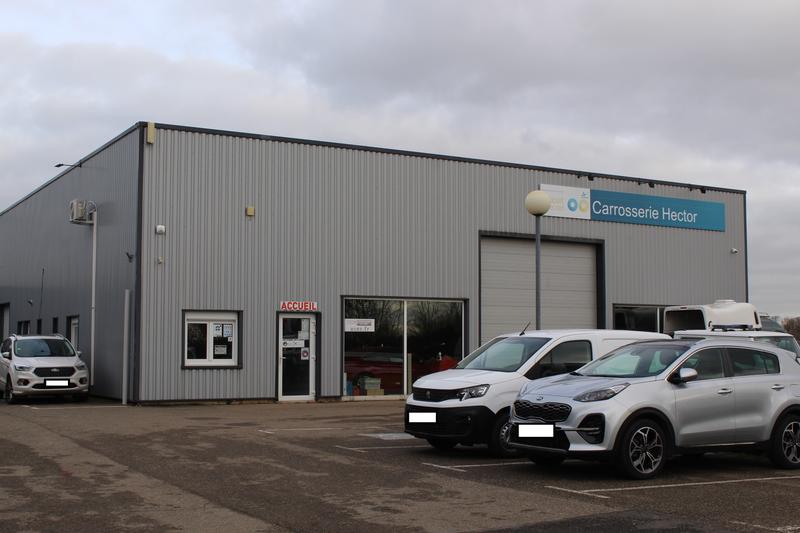 Local commercial - 662 m²