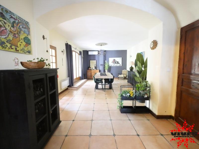 Maison - 200 m² - 7 pièces