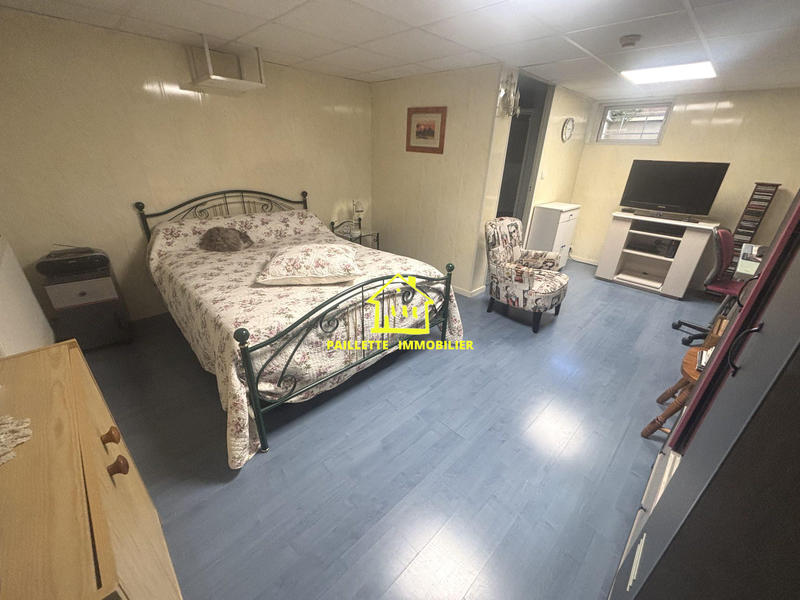 Maison - 110 m² - 5 pièces