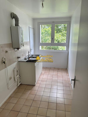 Immeuble - 2 800 m²