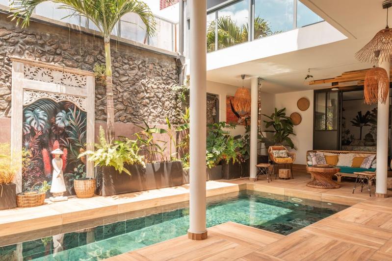 Maison d'architecte - 300 m² - 7 pièces