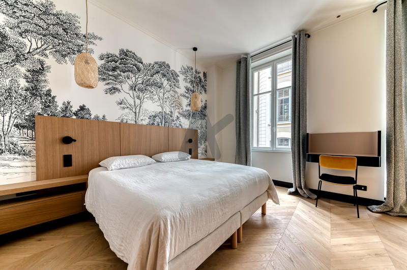 Appartement - 95 m² - 3 pièces