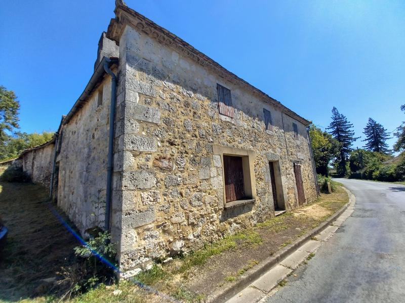 Maison traditionnelle - 183 m² - 10 pièces