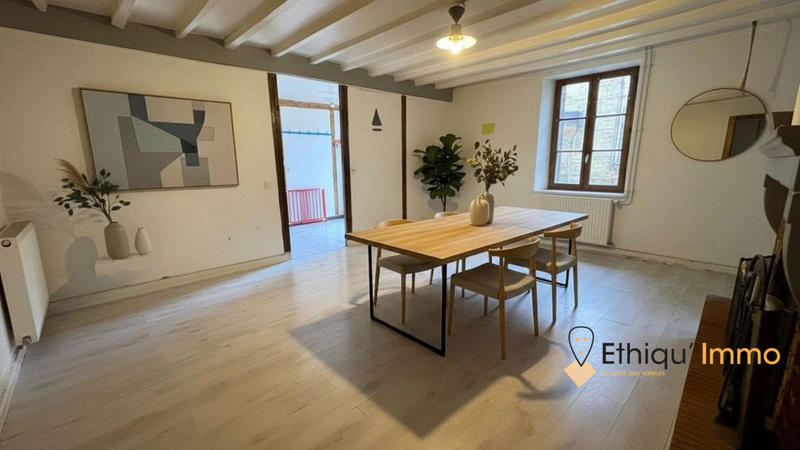 Maison - 150 m² - 7 pièces