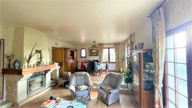 Maison - 174 m² - 6 pièces