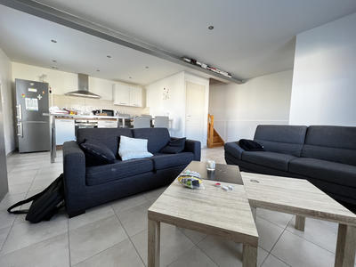 Maison - 151 m² - 7 pièces