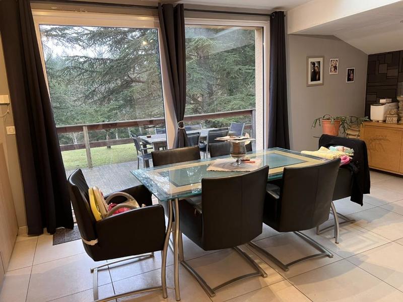 Corps de ferme - 425 m² - 12 pièces