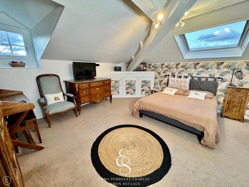 Villa - 230 m² - 11 pièces