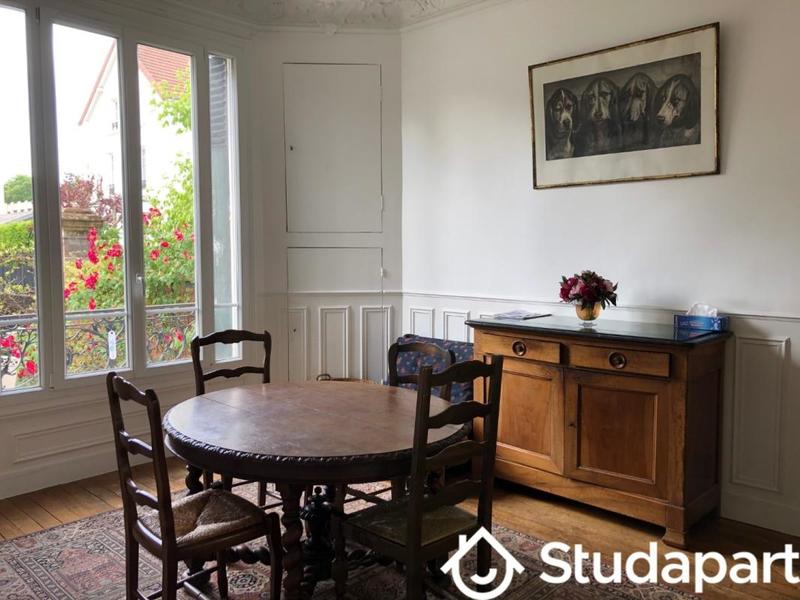 Chambre - 14 m² - 1 pièce