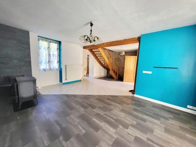 Maison en pierre - 100 m² - 5 pièces