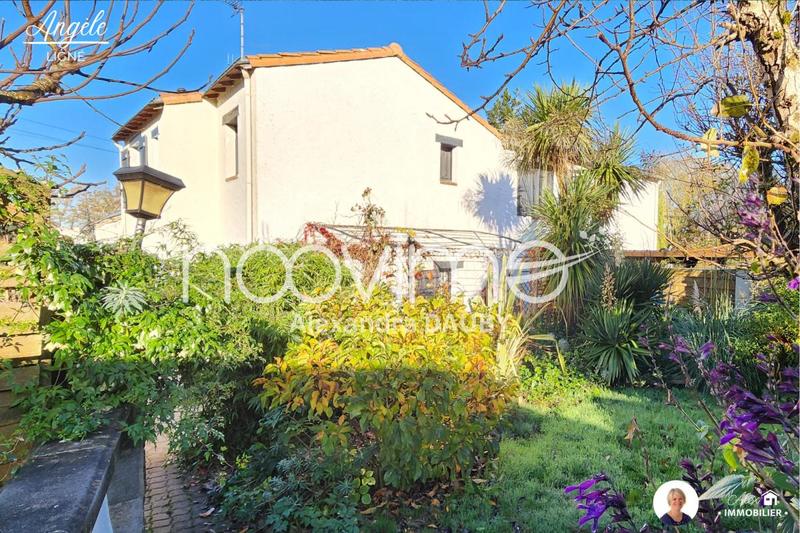 Maison - 140 m² - 5 pièces