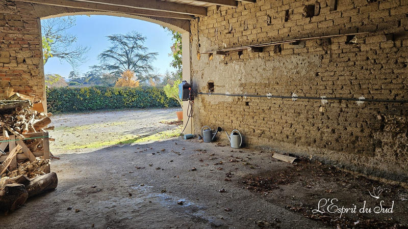 Maison - 210 m² - 8 pièces