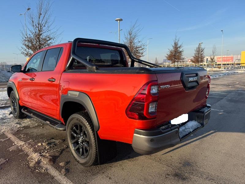 Toyota Hilux IV 4wd 2.8 d-4d 204 Double Cabine Invincible