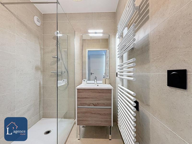 Appartement - 111 m² - 4 pièces