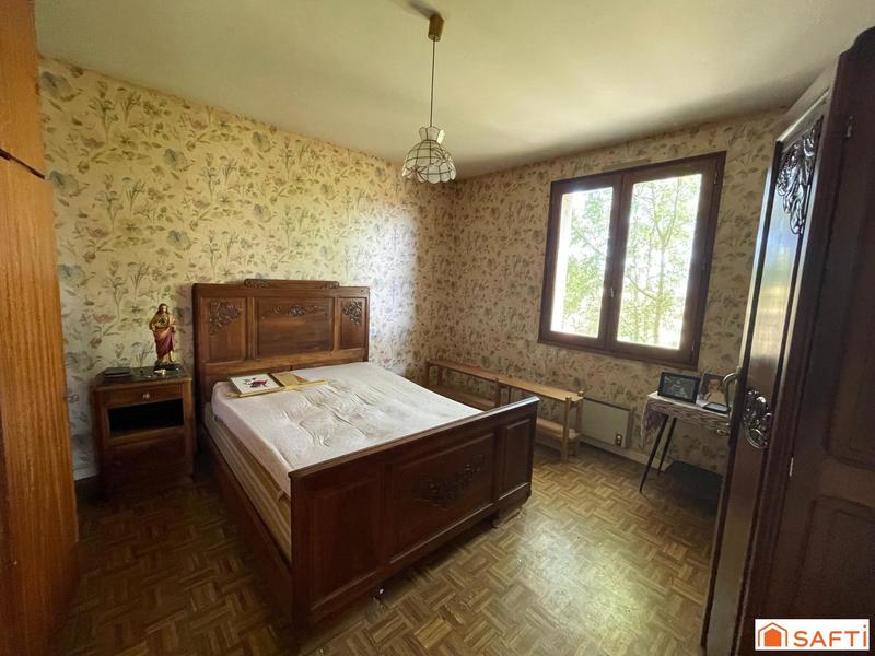 Maison - 290 m² - 13 pièces