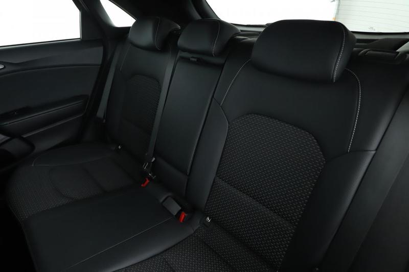 Kia Ceed 1.6 CRDi Isg Edition 1 Dct7 136 ch