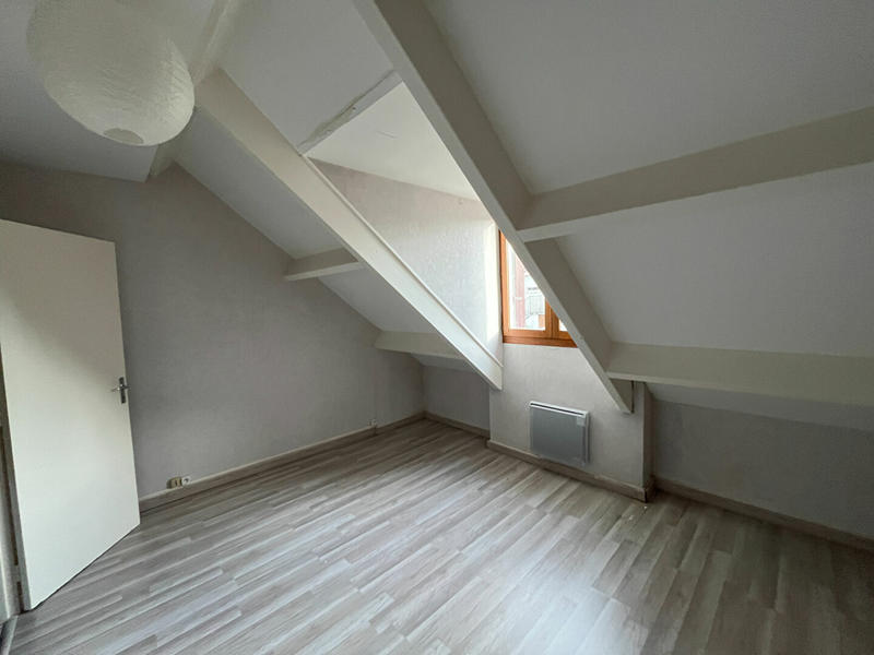 Maison - 121 m² - 6 pièces