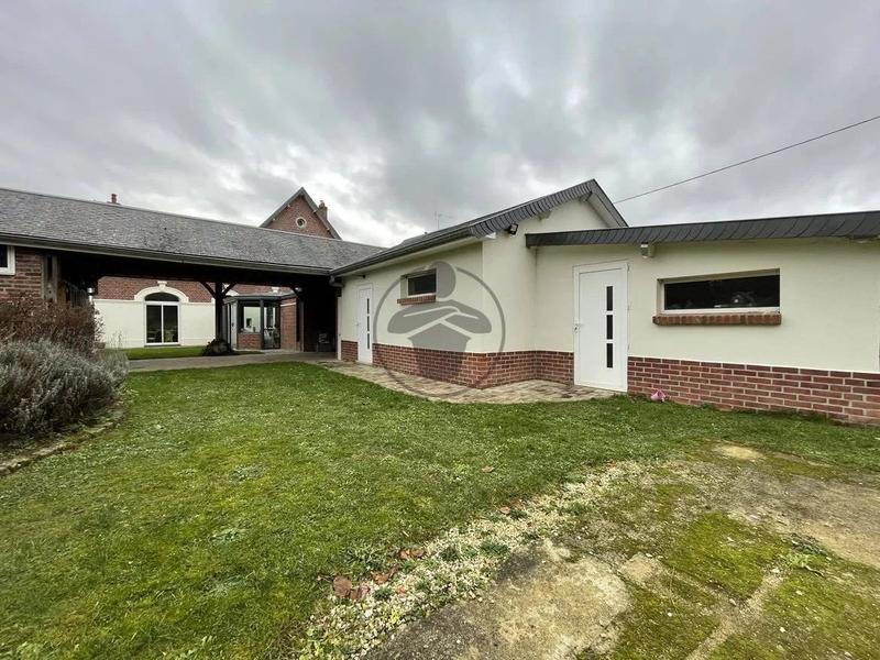 Maison - 229 m² - 8 pièces