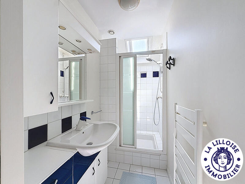 Maison - 188 m² - 6 pièces