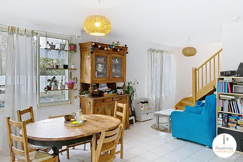 Maison - 87 m² - 4 pièces