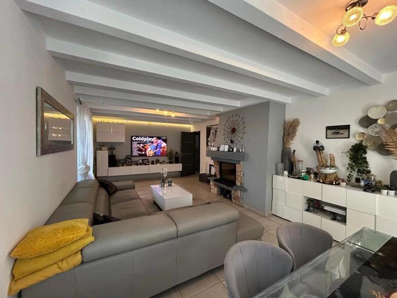 Maison - 128 m² - 6 pièces