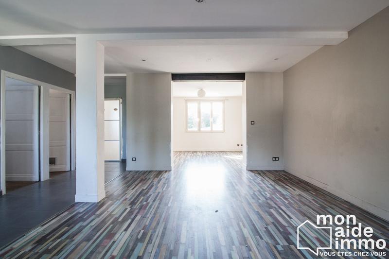 Maison - 160 m² - 5 pièces