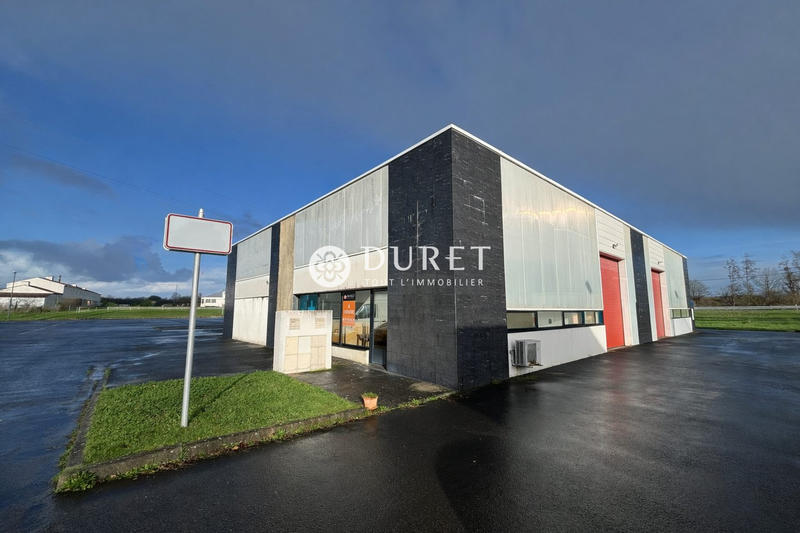 Local d'activités - 150 m²