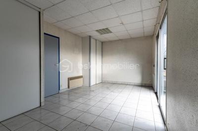 Immeuble - 1 080 m² - 17 pièces