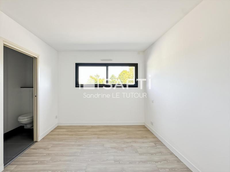 Maison - 285 m² - 7 pièces