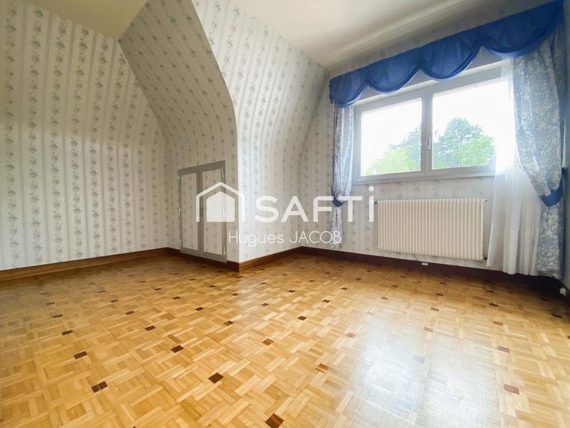 Maison - 135 m² - 6 pièces