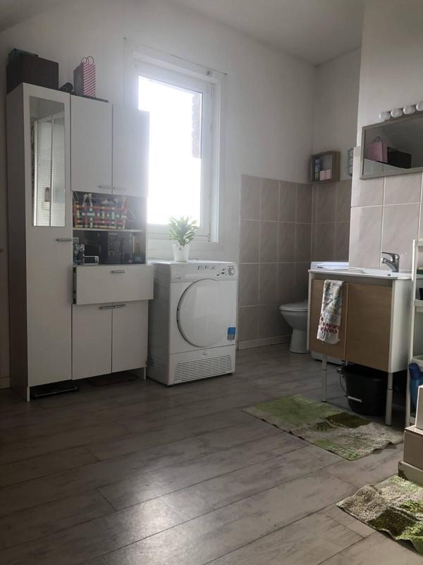 Immeuble - 121 m² - 8 pièces