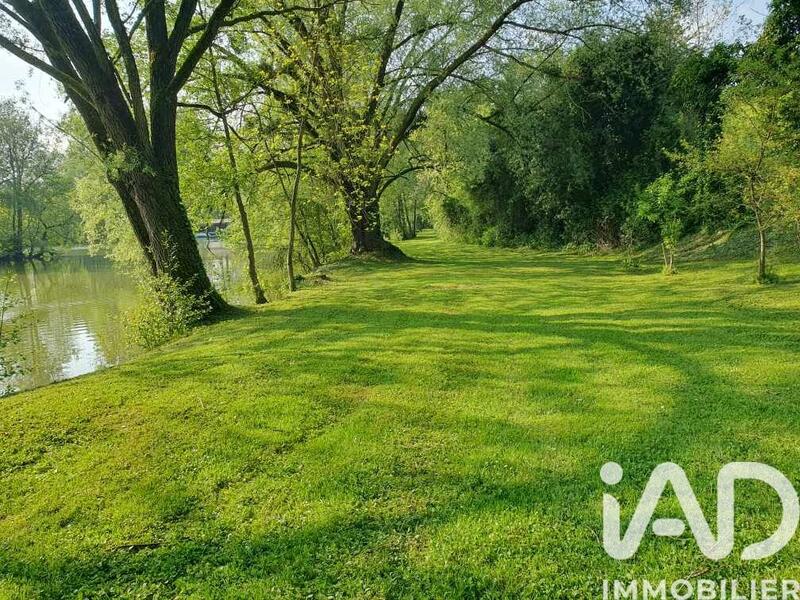 Terrain - 24 284 m²