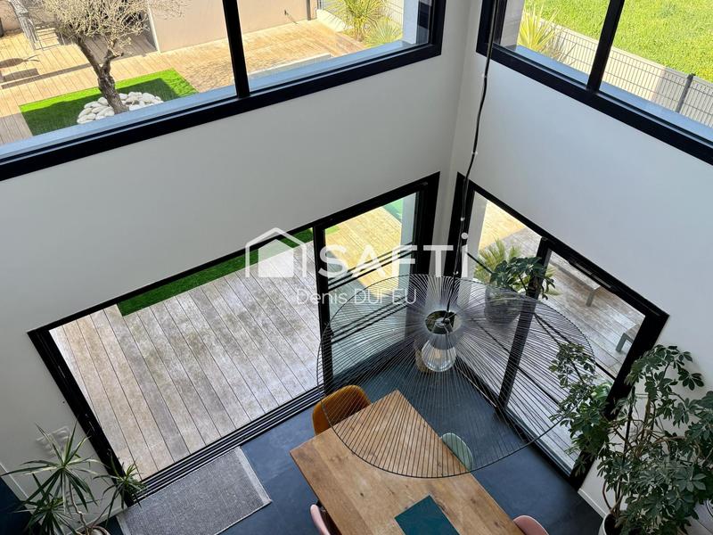 Maison - 163 m² - 5 pièces